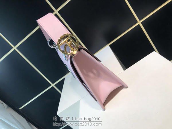 FENDI女包 嫩粉色 KAN I LOGO 中號手袋 芬迪女斜挎包 可斜背或手拿  fdz2086